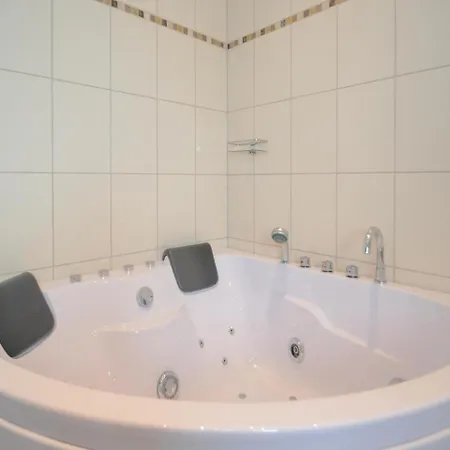 Holiday home Nice In Vaeggerlose With Sauna Boto By